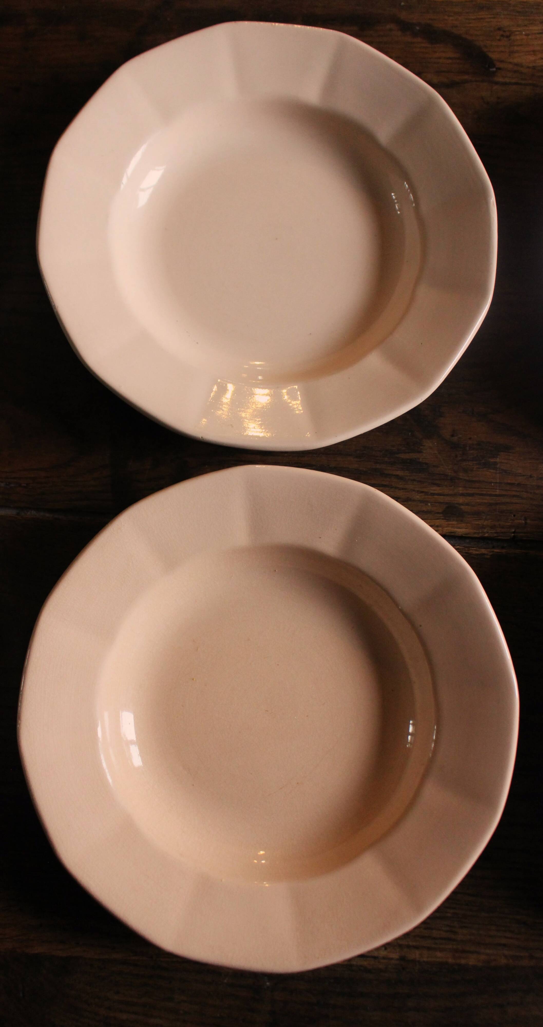 6 mismatched deep plates pairs Digoin Sarreguemines red blue pink