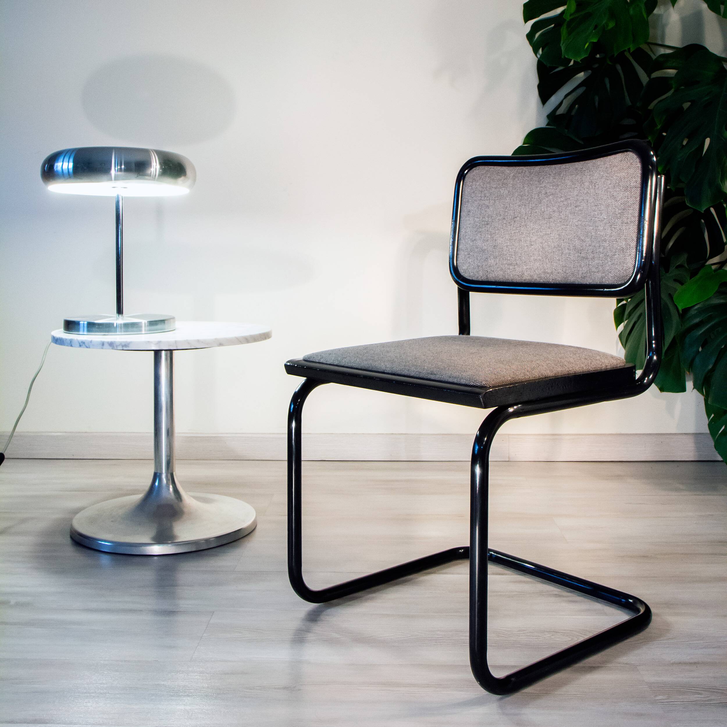 Cesca B32 chair, black and heather gray, Italian edition