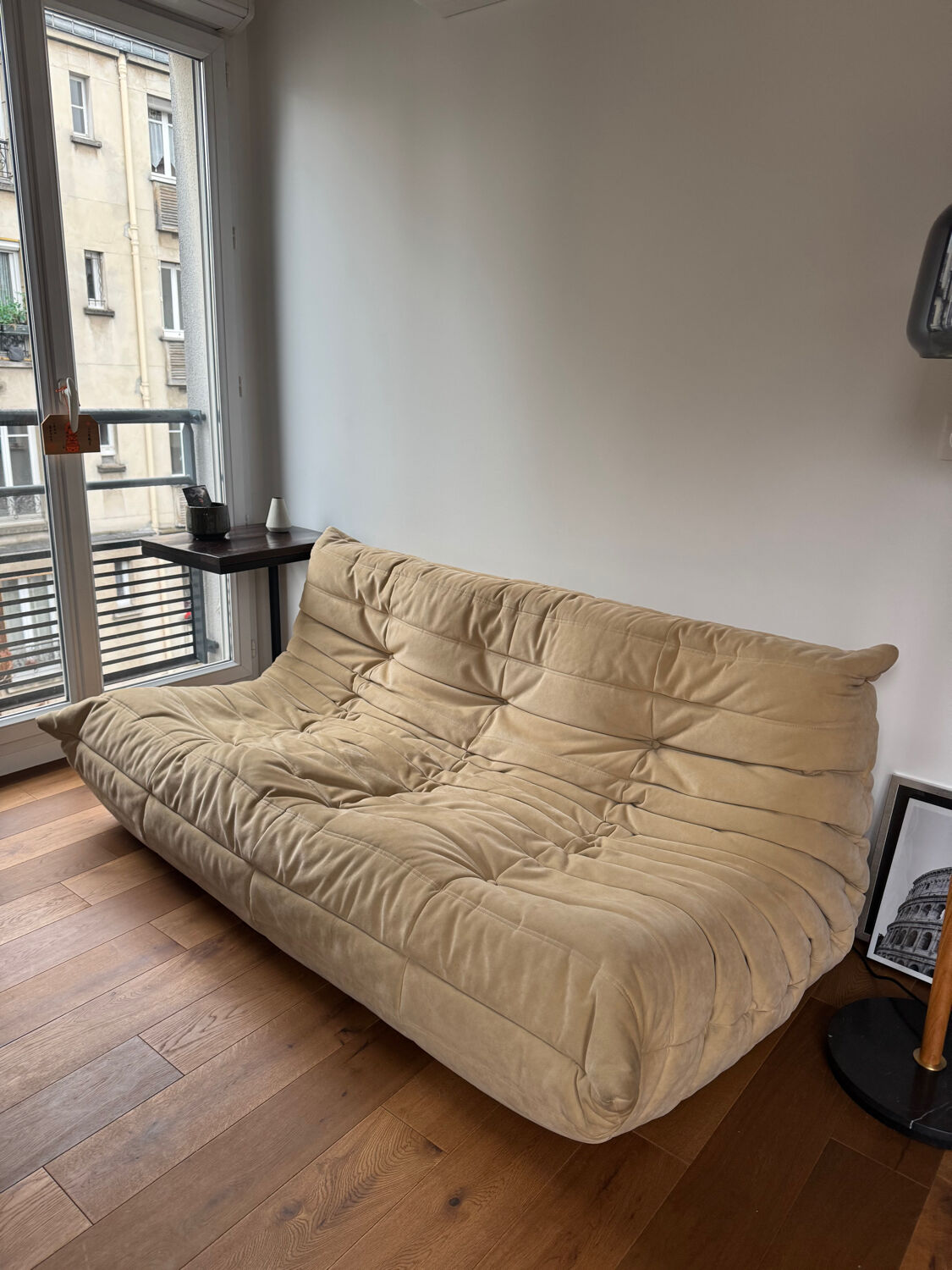 Togo beige par Ligne Roset