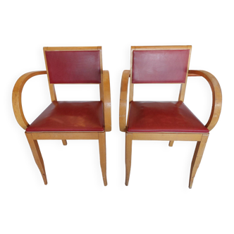 pair of bridges, rounded armrests