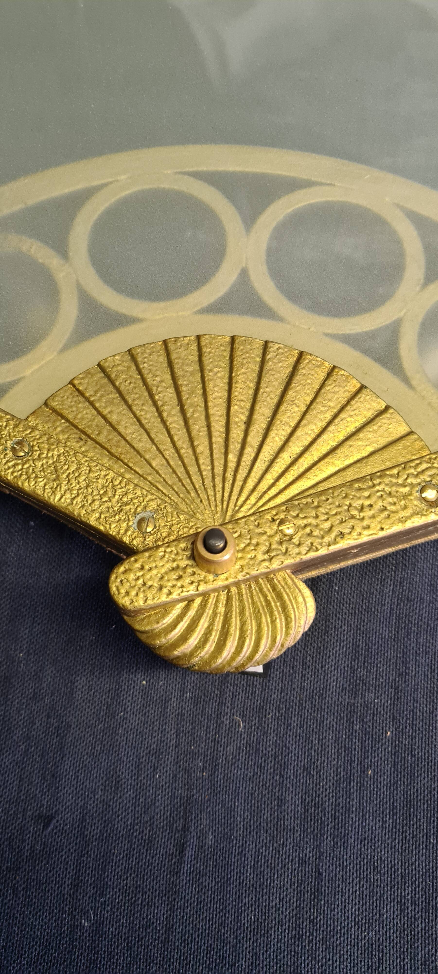 Large artdeco wall light