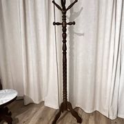 Coat hanger