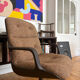 Fauteuil édition Comforto dans le goût de Charles Pollock
