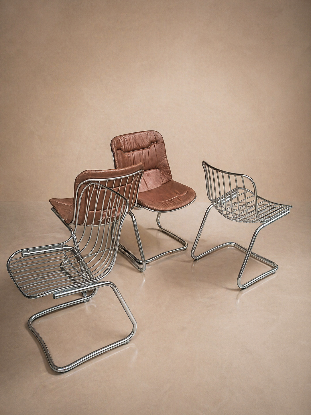 Set of 4 chrome chairs G. Rinaldi