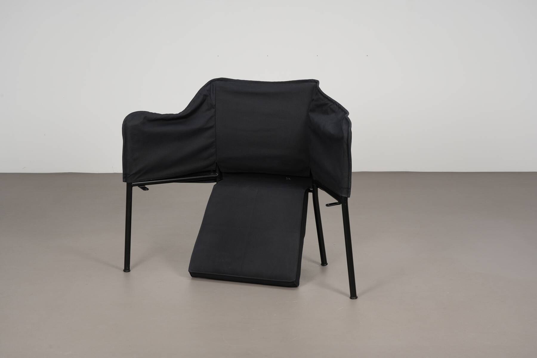 Dr. Bloodmoney de Philippe Starck circa 1980 ed. Disform