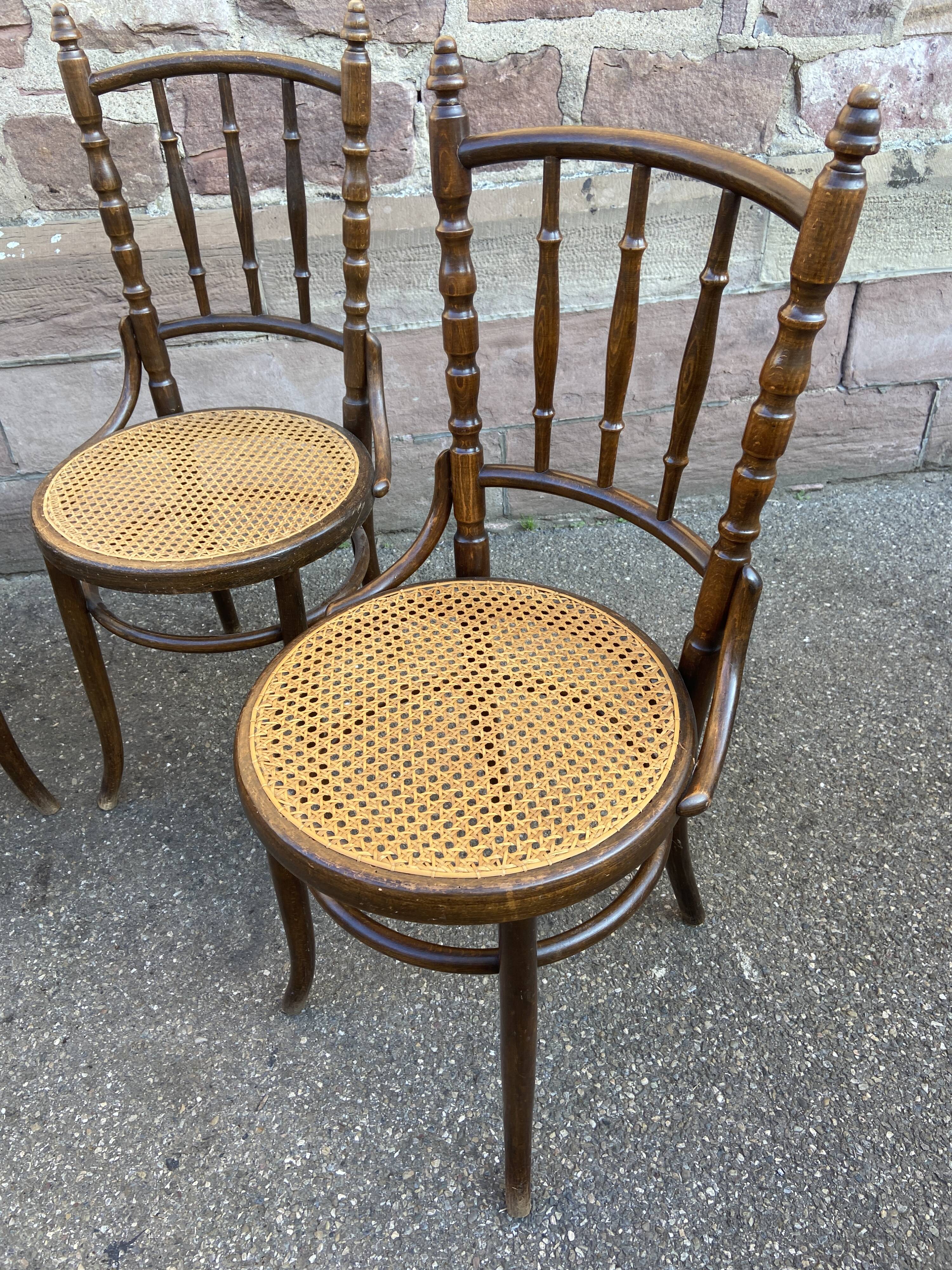 4 chairs curved wood bistro fischel bistro tuna chairs bentwood 1920