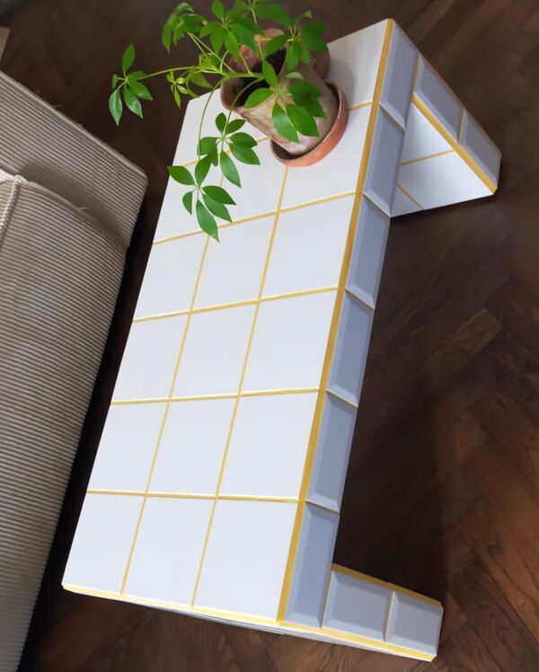 Table basse en carrelage et carreaux métro