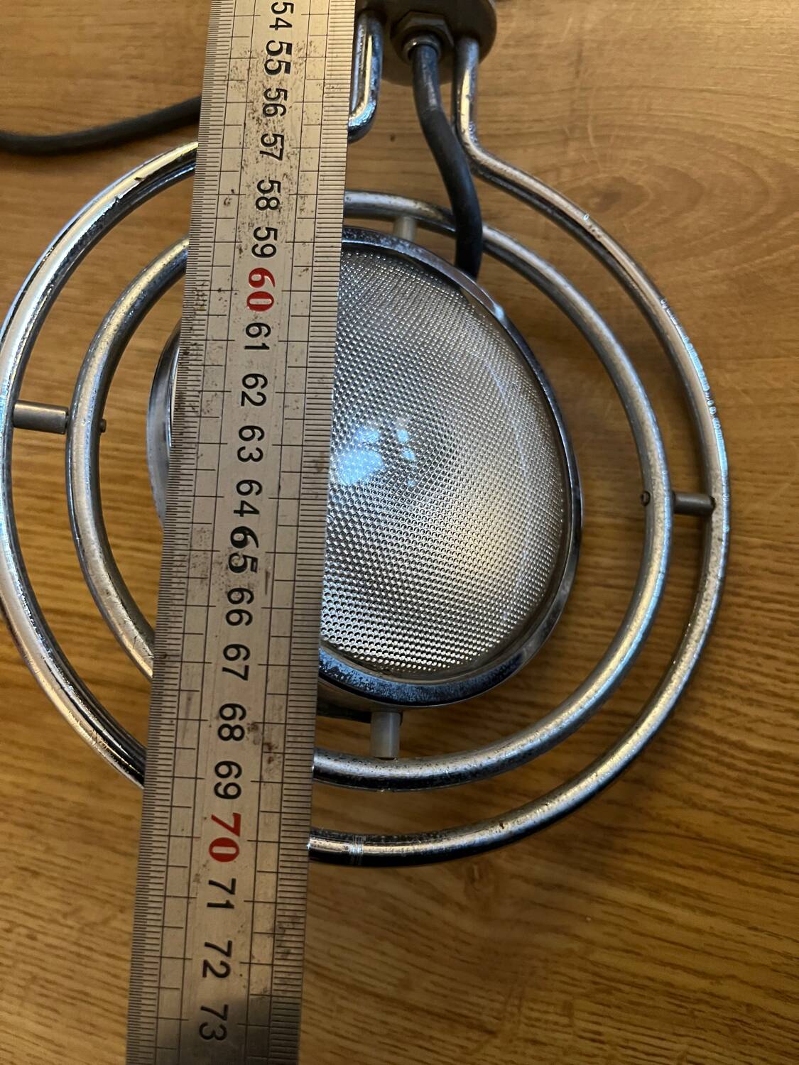 4 adjustable chrome Mole Richardson spotlights