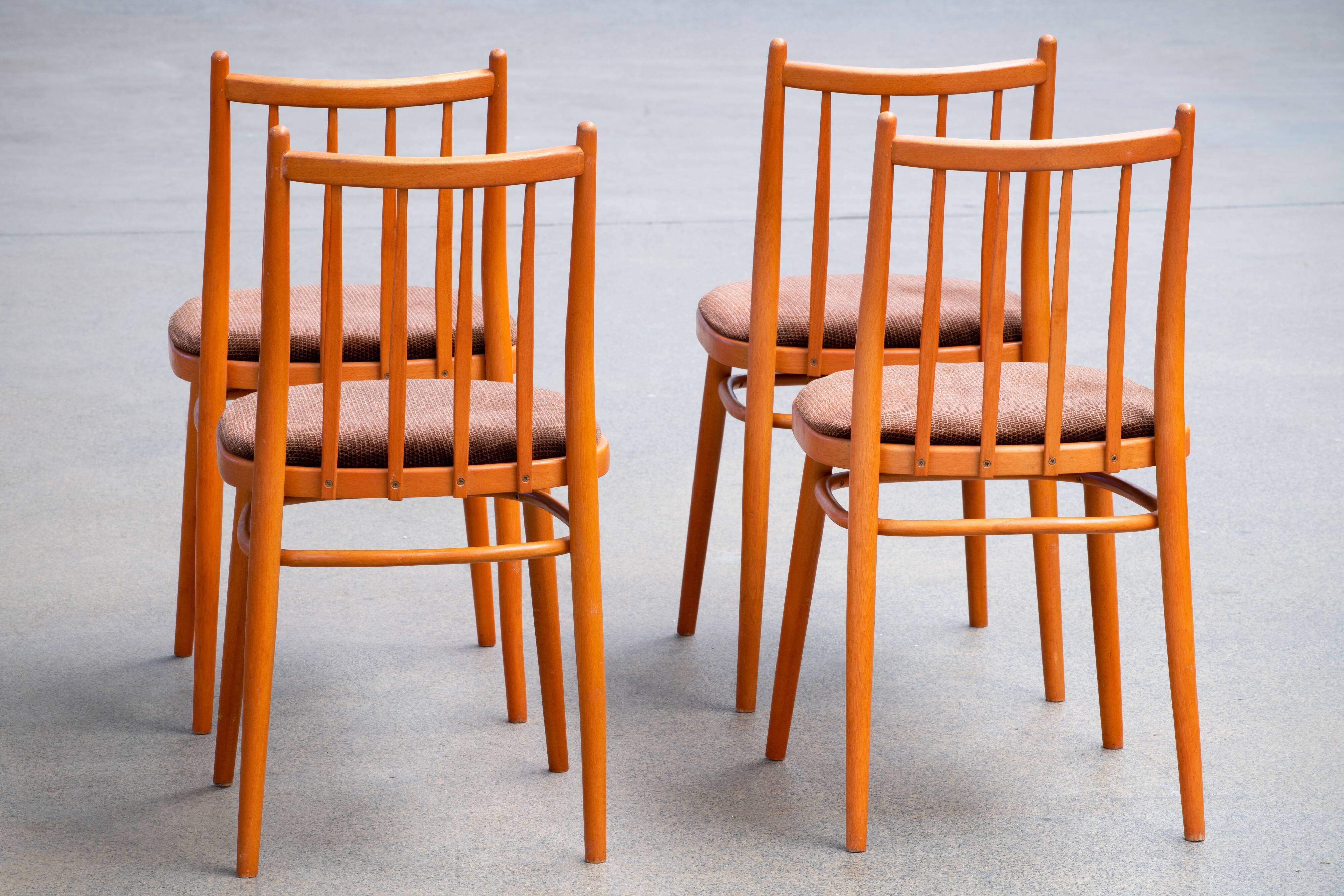 Series of 4 chairs bistrots scnadinave vintage