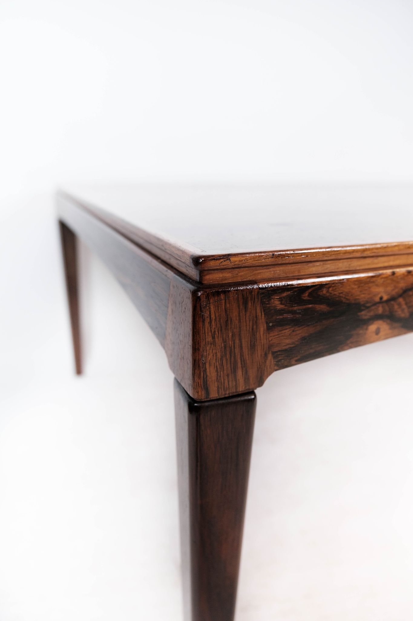 Table basse en palissandre de design danois des années 1960