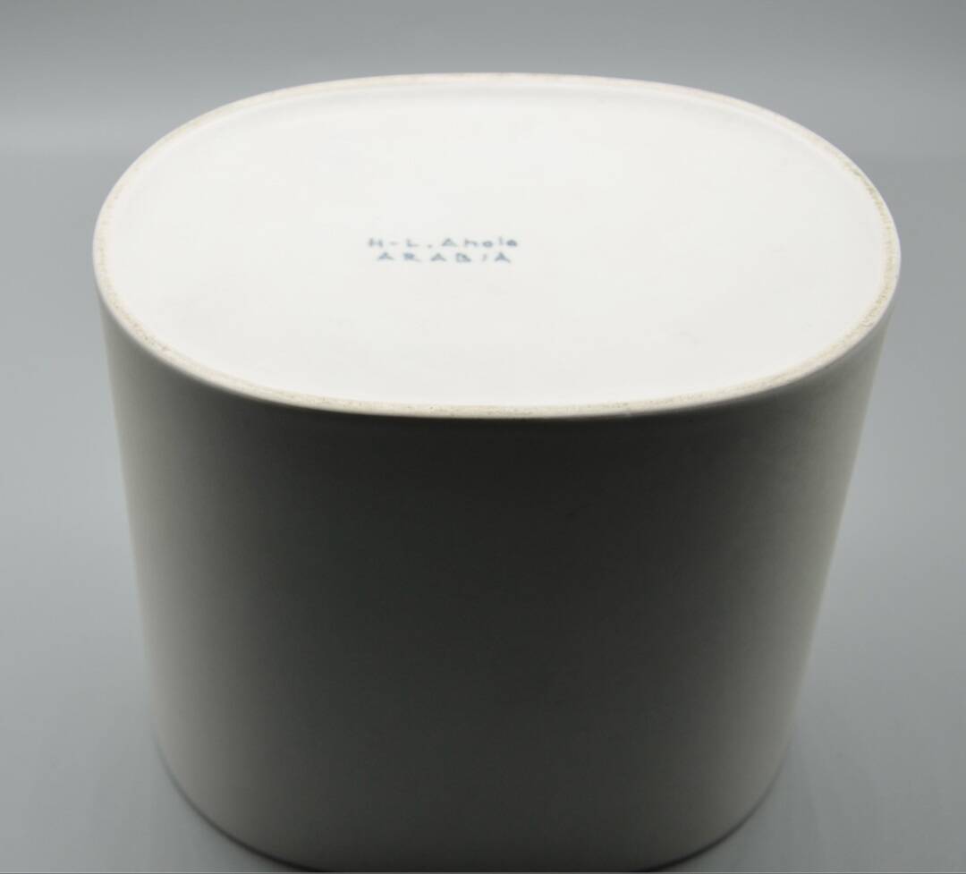 Ceramic Vase Arabia - Hilkka-Liisa Ahola - Finland