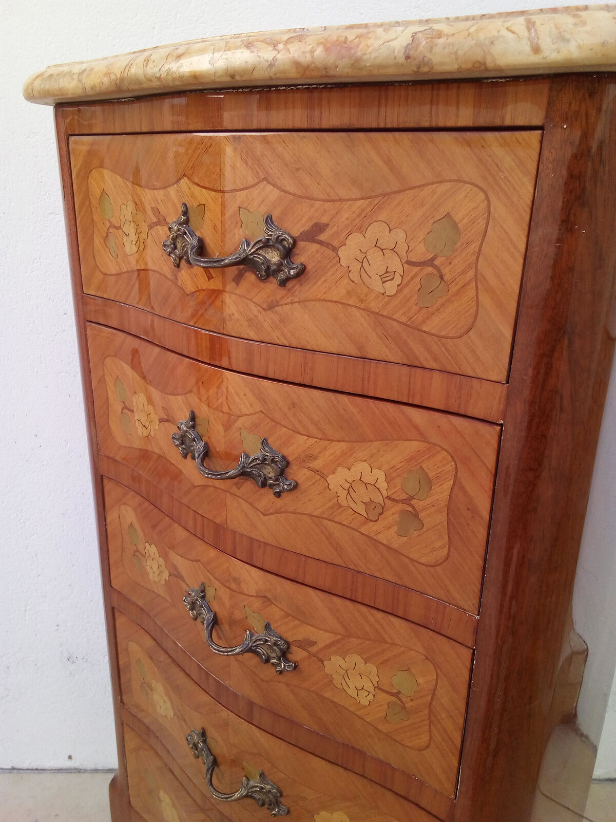 Chest 5 drawers inlaid