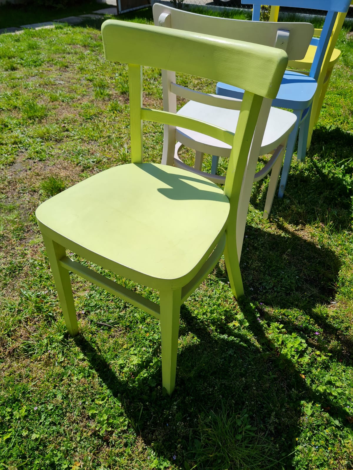 Série de 4 chaises Baumann en bois pastel