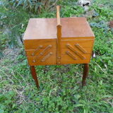 Wooden sewing box worker