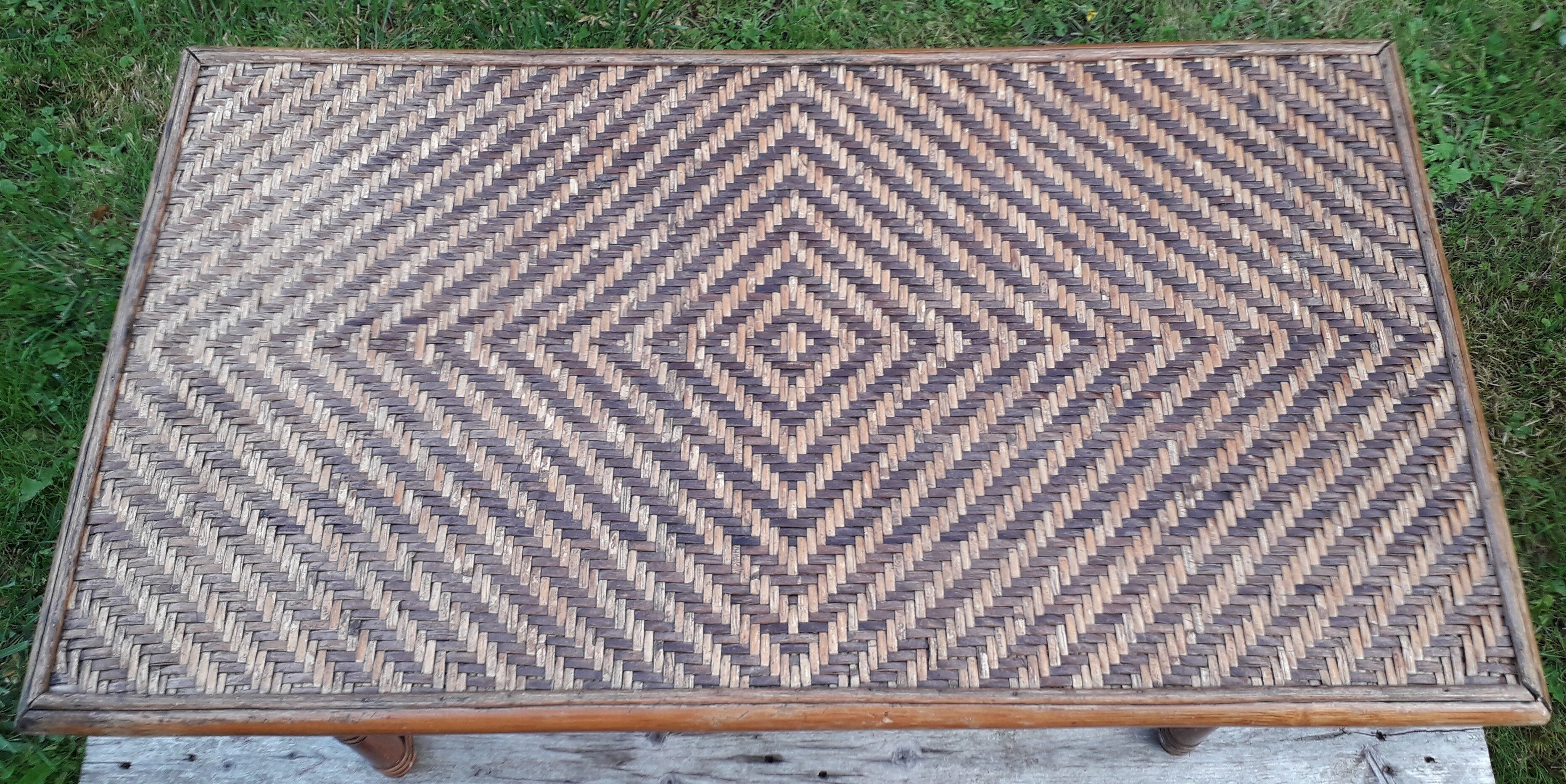Rattan folding coffee table