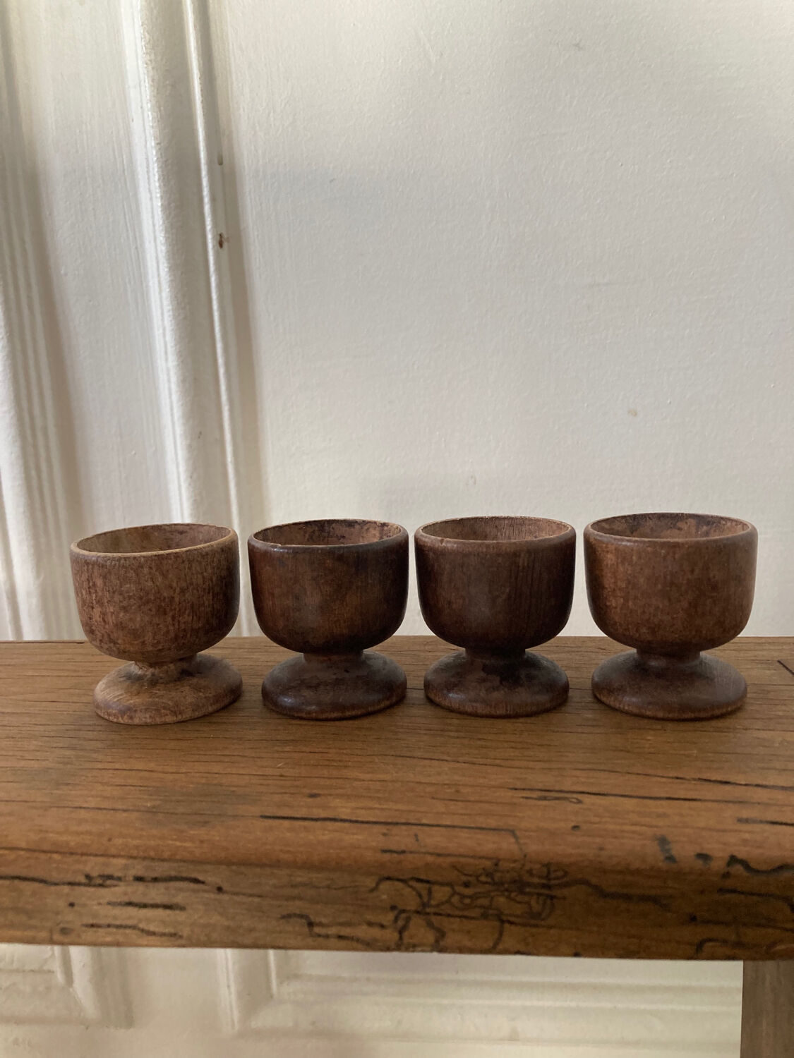 Set of 4 wooden shells