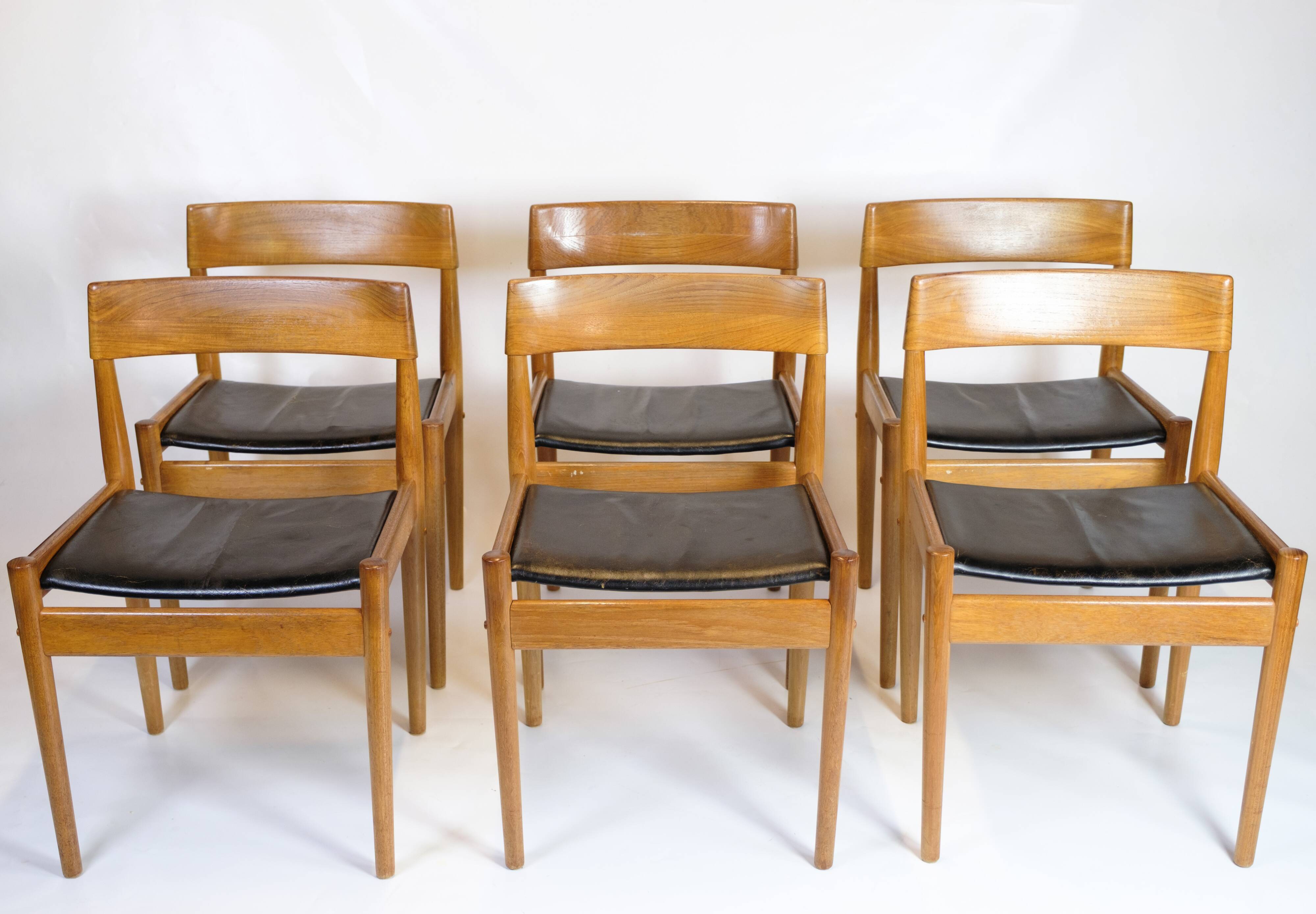 Lot de 6 chaises de salle à manger - Modèle PJ 3-2 - Teck et cuir noir - Grete Jalk - P. Jeppesen - Années 1960
