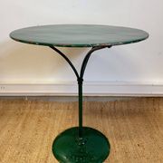 Old metal bistro table - Ruffier Grenoble – enamel paint