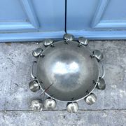 French pewter punch bowl set with 10 cups and ladle – grapevine Etain