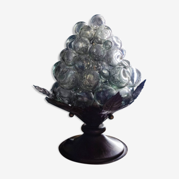 Bunch of grapes lamp