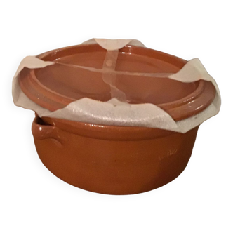 Terracotta casserole dish