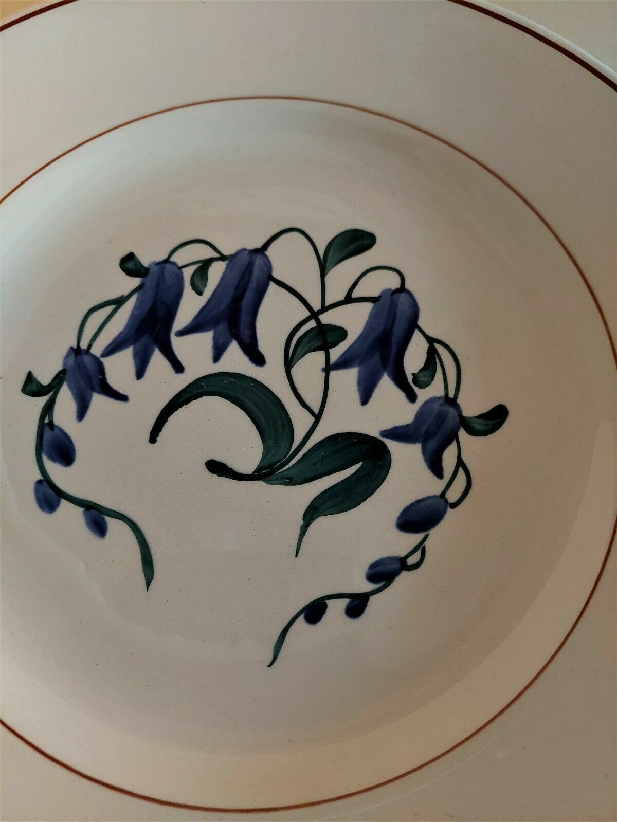 Flat plate with heel earthenware Longchamp décor Simone