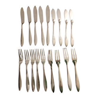 Fish cutlery - christofle forks and knives in silver metal