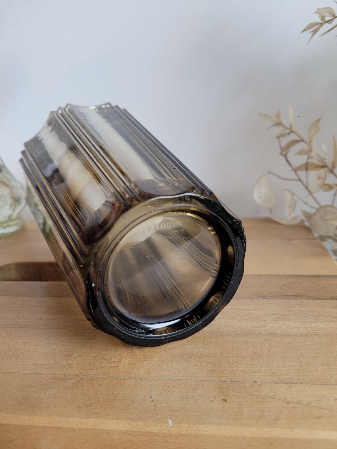 Luminarc molded glass vase