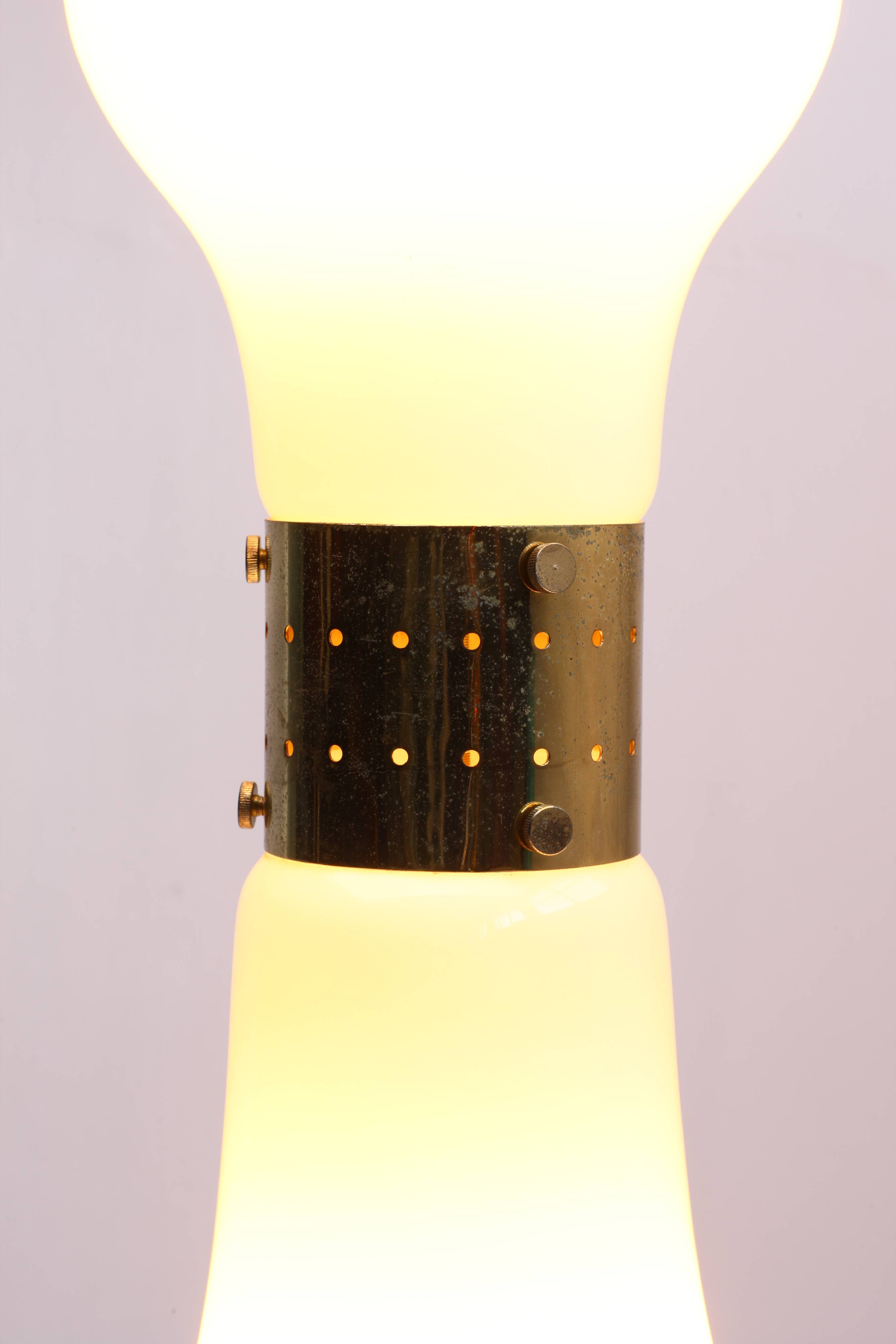 Brillo Floor Lamp in White Murano Glass Attributed to Carlo Nason