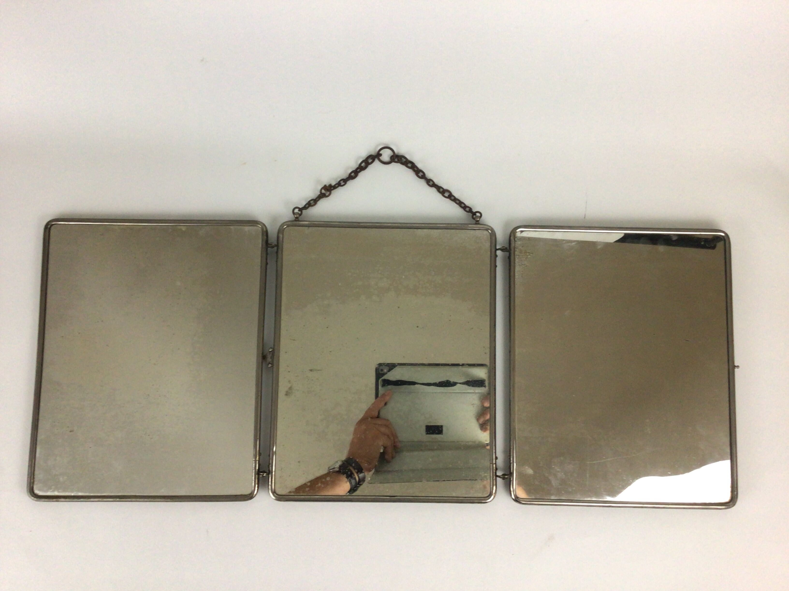 Barber tryptic mirror 30s