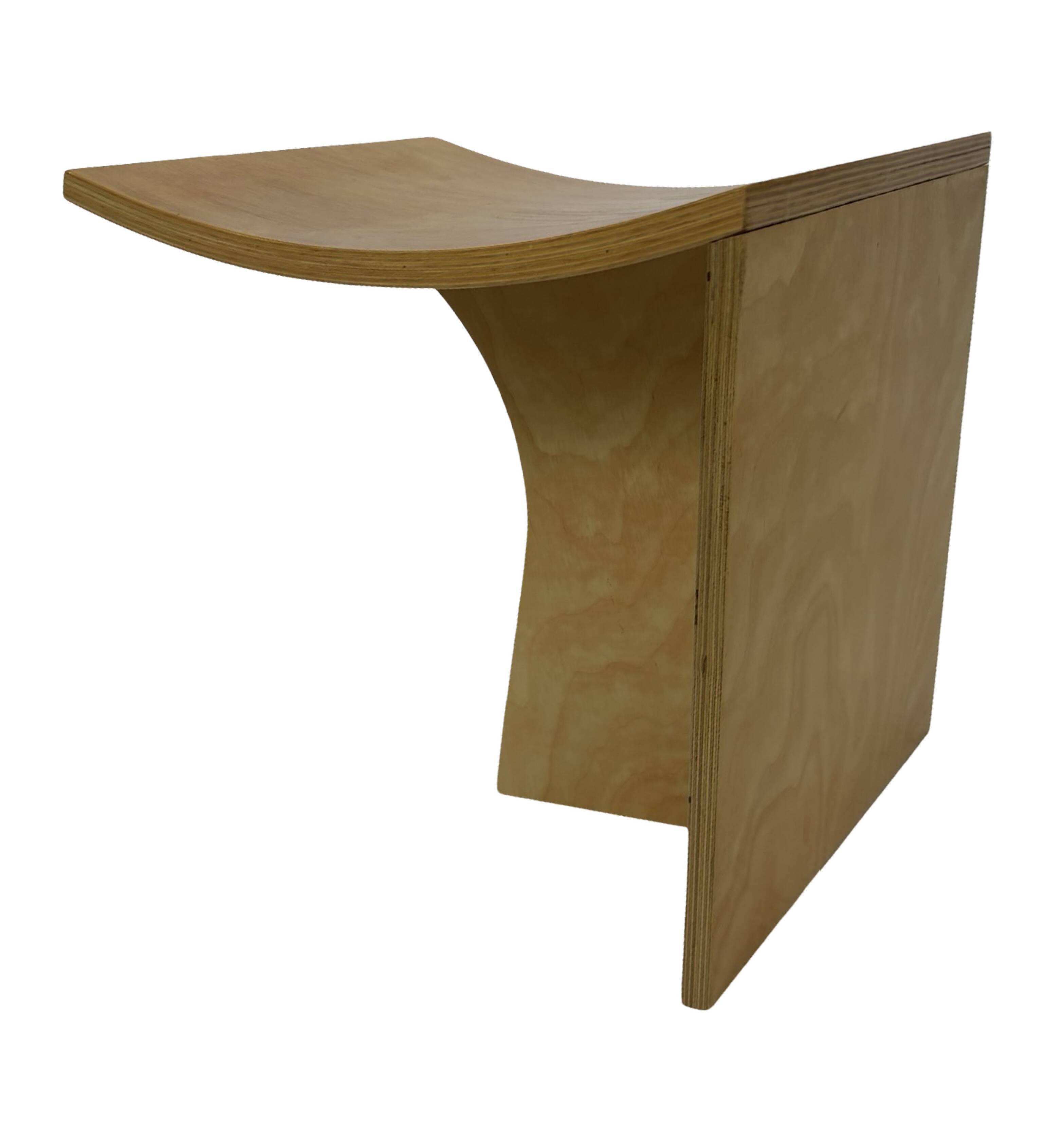 Vintage side table 80s curved plywood minimalist design