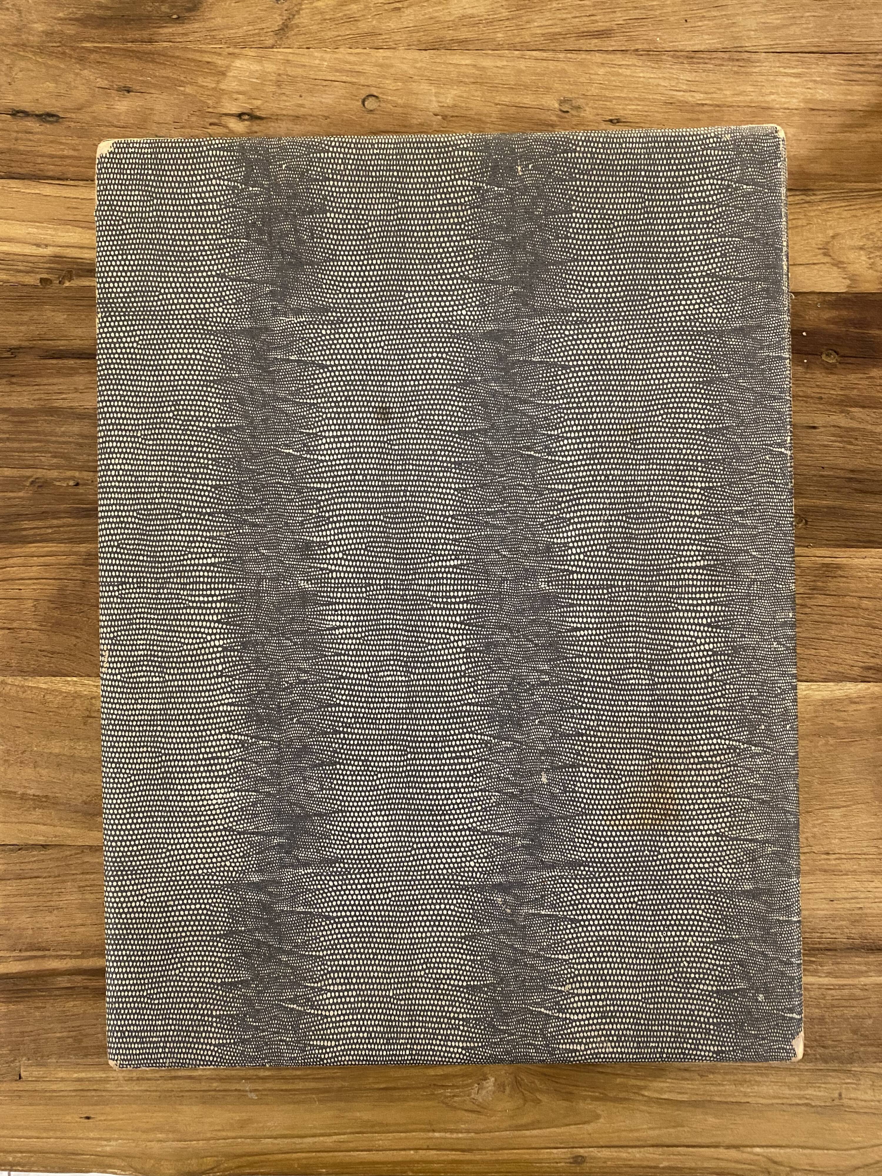 Silver metal household ercuis