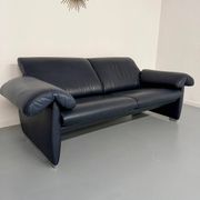 3-seater navy blue leather sofa, design by De Sede DS10, vintage 90s.