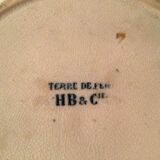 HB iron soil and model dish to birds at the end of 19th century