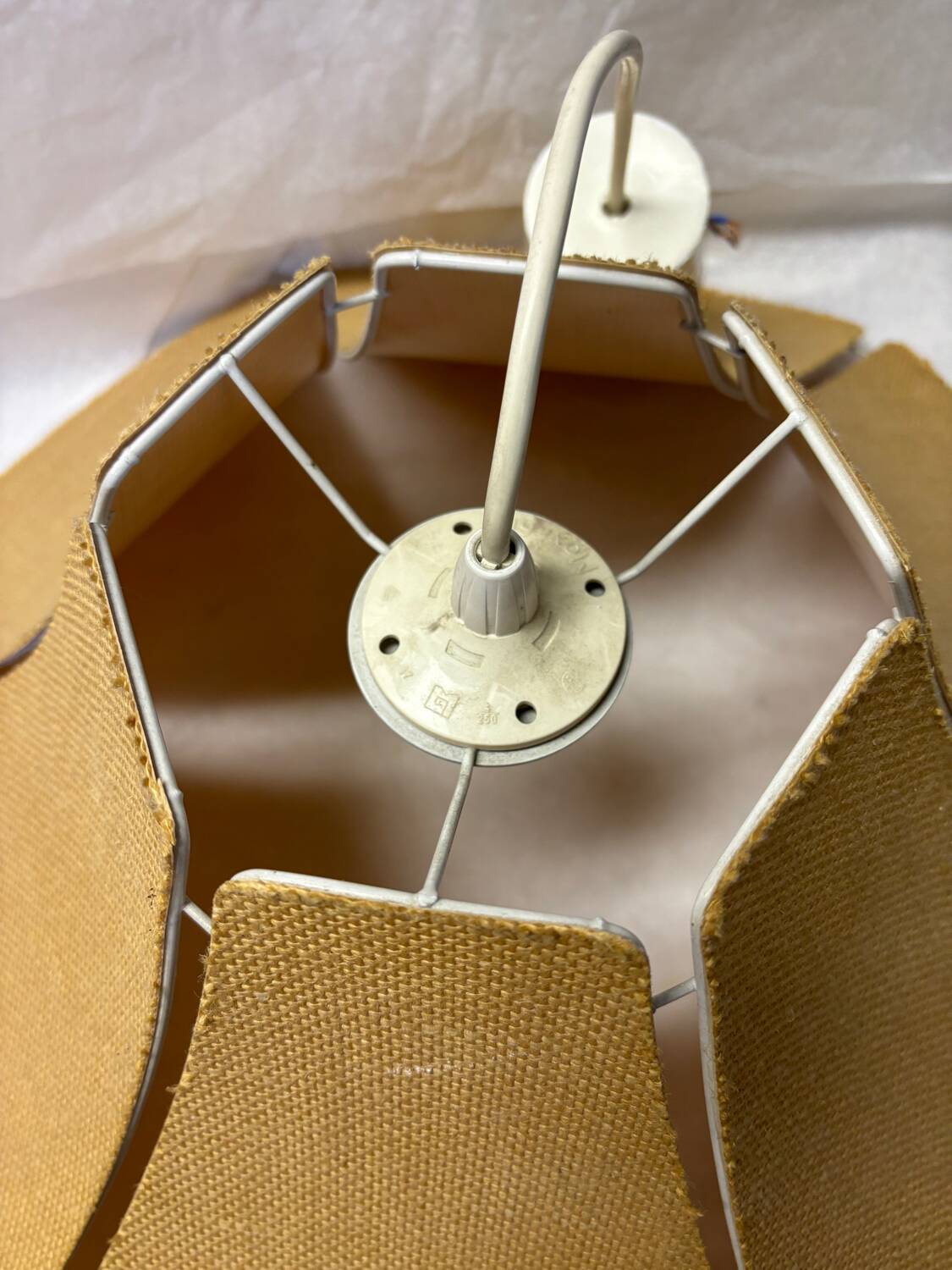 Vintage flower pendant light