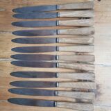 Set of 12 Bakelite knives