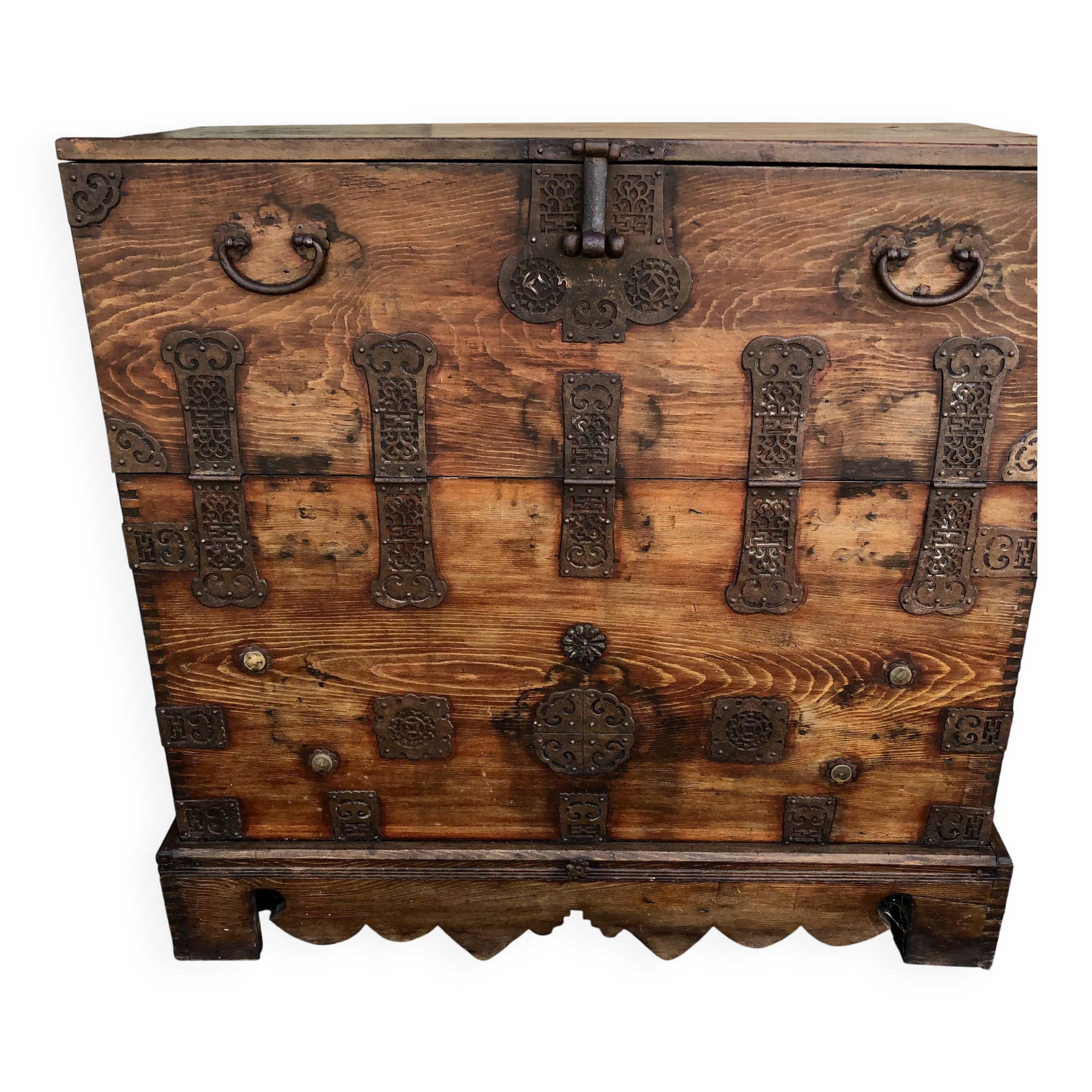 Traditional Korean chest