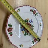 6 vintage Saint Amand dessert plates