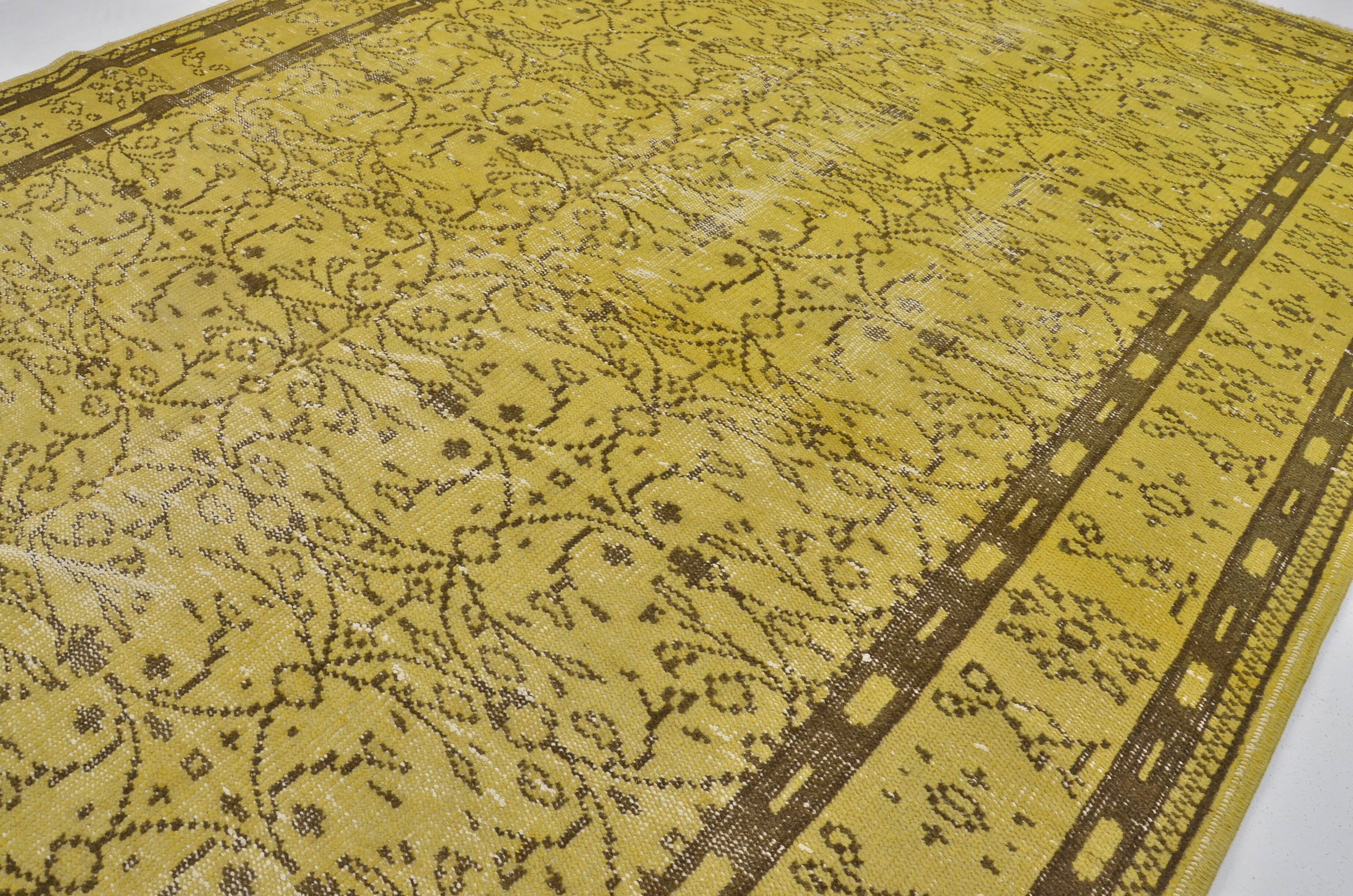 Tapis floral Oushak jaune
