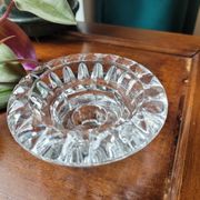 Bougeoir en verre rond ciselé