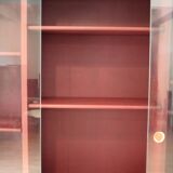 Crédence ou bibliothèque à deux sections recouverte de similicuir couleur Bordeaux