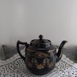 English porcelain teapot garland pattern