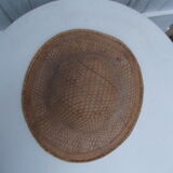 Chapeau asiatique style colonial en paille