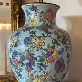 Large foot of enamel earthenware lamp with floral motifs (XX°)