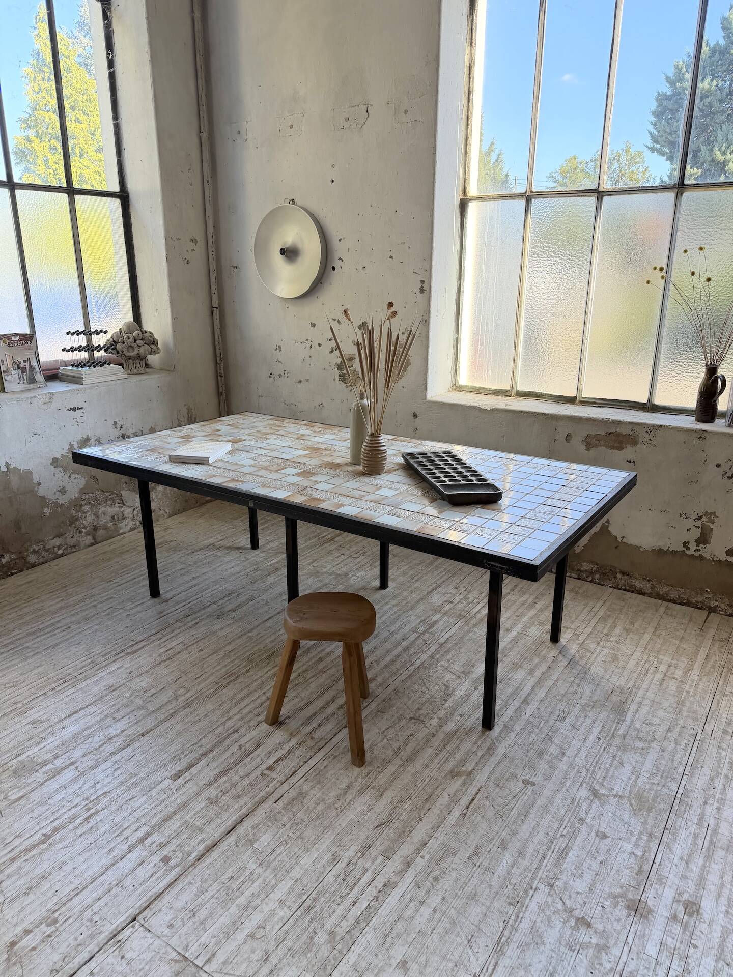 Dining table tiled 1950 dlg Capron