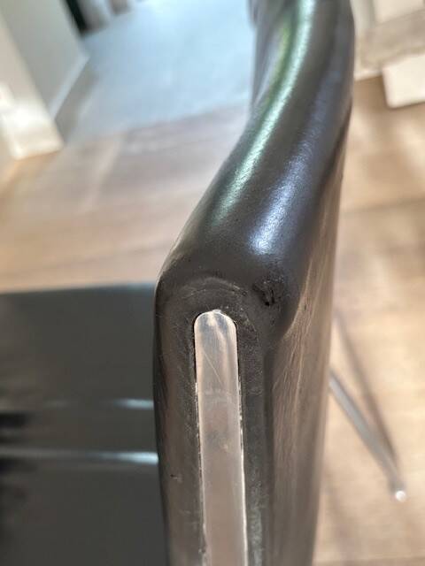 2 Airport leather armchairs by Hans Wegner - Denmark 1980s