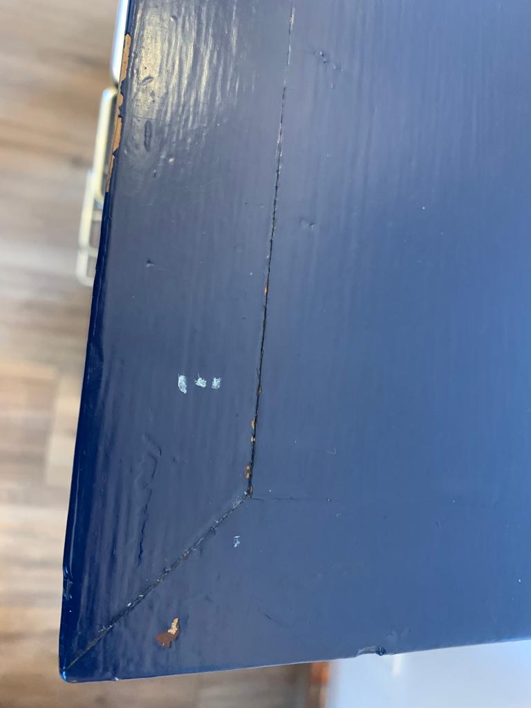 Vintage chest of drawers