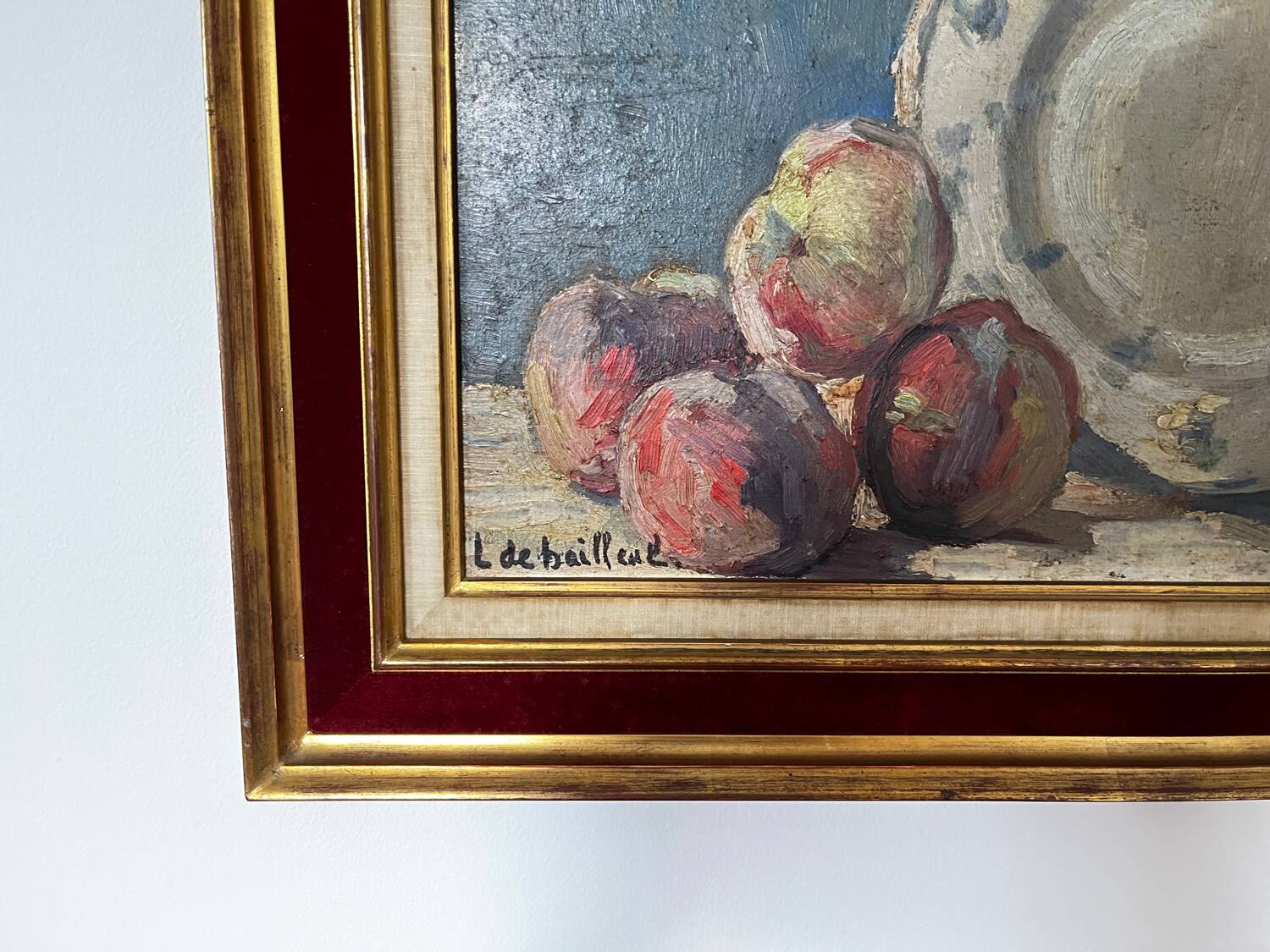 Oil on canvas - still life - signed Leonie de Bailleul