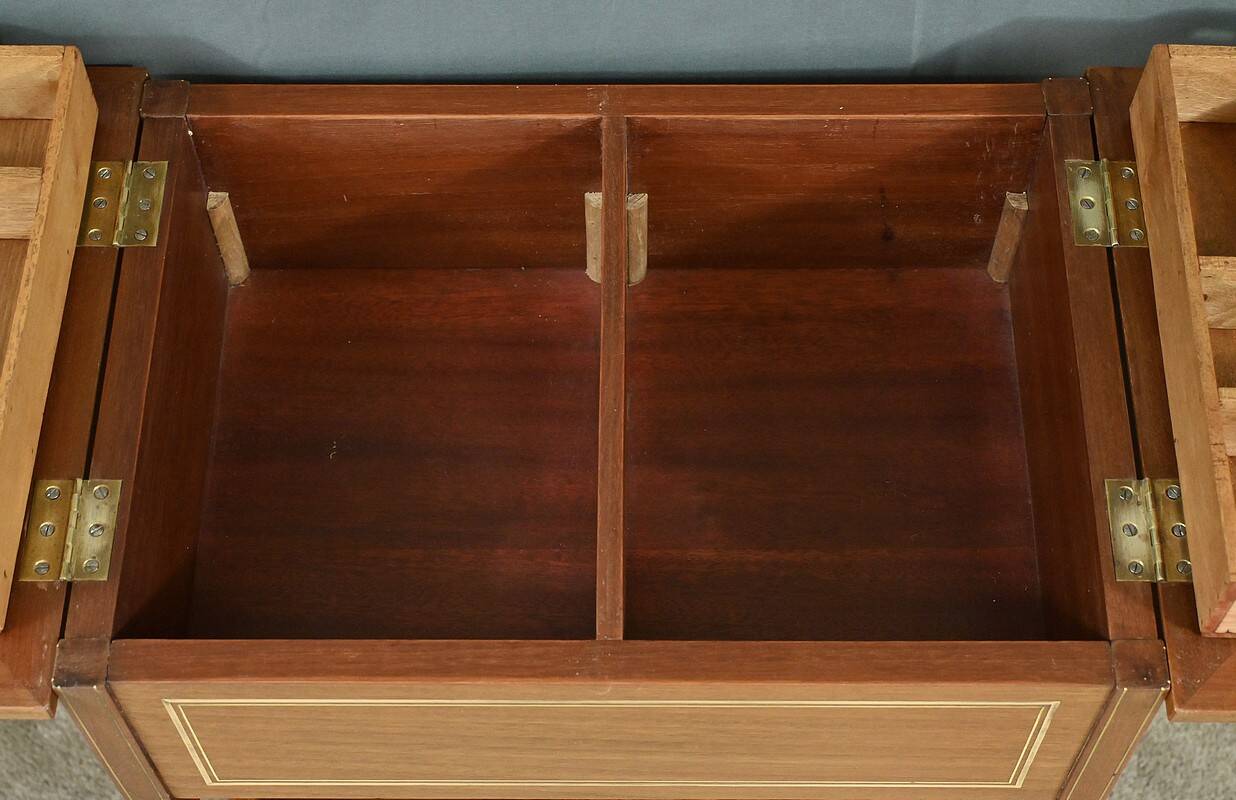 Small Mahogany Coffee Table, Maison Pagny, Directoire style – Early 20th century