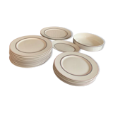 Villeroy and Boch 22-piece tableware set